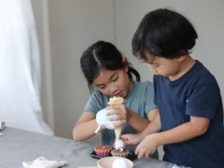 Plan Toys Cupcakeset -Schleich Verkaufe 3626 2