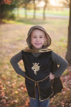 Great Pretenders Set Chevalier (Tunique, Cape, Couronne), Or, Taille US 7-8 -Schleich Verkaufe 61957