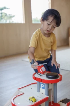 Plan Toys PlanToys Holzspielzeug Hubschrauber -Schleich Verkaufe 6287 1