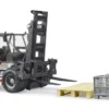 Bruder Linde HT160 Heftruck Met Pallet En 3 Boxen (02513)