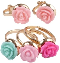 Great Pretenders Boutique Rose Ringe & Ohrring Set, 3 Ringe, 1 Satz Clip Auf Ohrringe