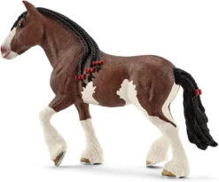 Schleich Farm Life Clydesdale Stute